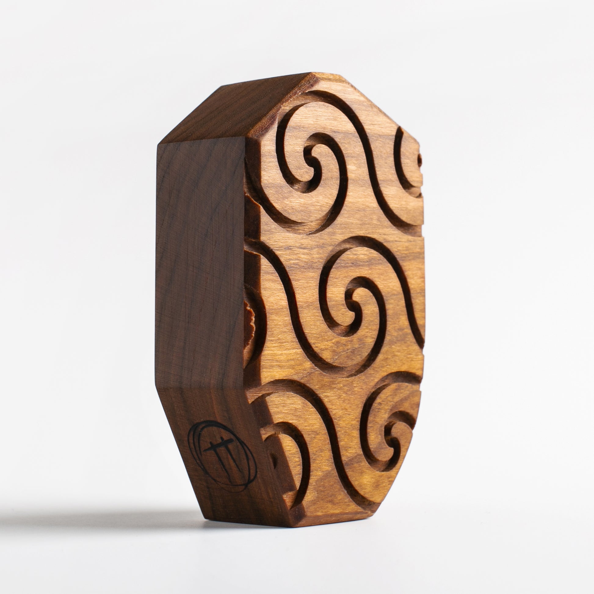 Plazmorp glow-in-the-dark charm crafted to ensure peaceful sleep for kids